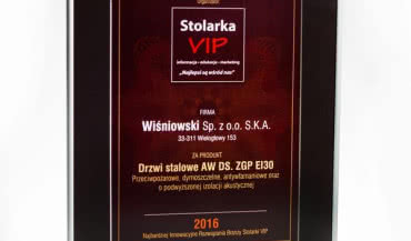 Wyróżnienie dla stalowych drzwi AW DS ZGP EI30 firmy WIŚNIOWSKI